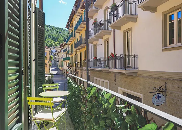 Dolfin - Nel Centro Di - By Impero House Apartment Stresa